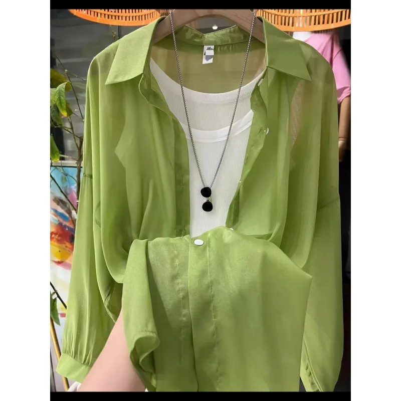 

1pcs Woman Four Seasons Shirt Lady Thin Sunscreen Shirts Female Casual Long Sleeve Turn-down Collar Loose Med-Length Style Tops