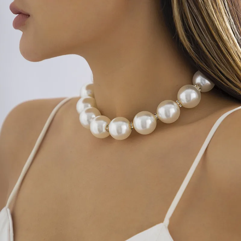 IngeSight.Z Luxury Large Imitation Pearls Rhinestone Ball Choker Necklace Women Elegant Clavicle Chain Short Bridal Necklace