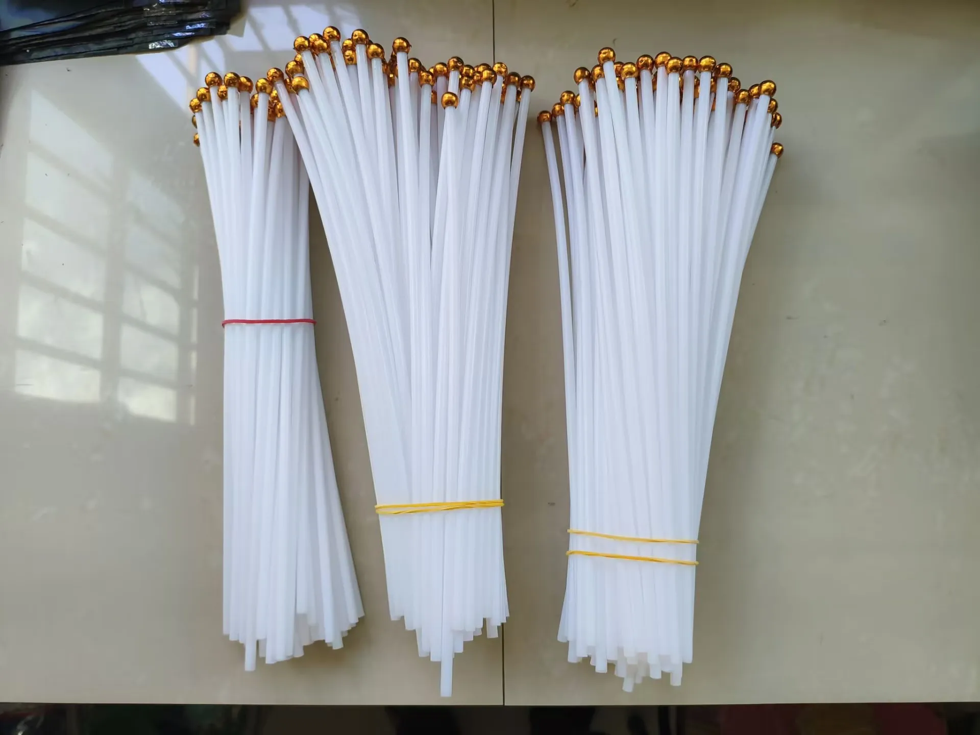 Xvggdg 50pcs 14 * 21cm UK United Kingdom Hand Flag National Polyester Banner Custom Hand Flag