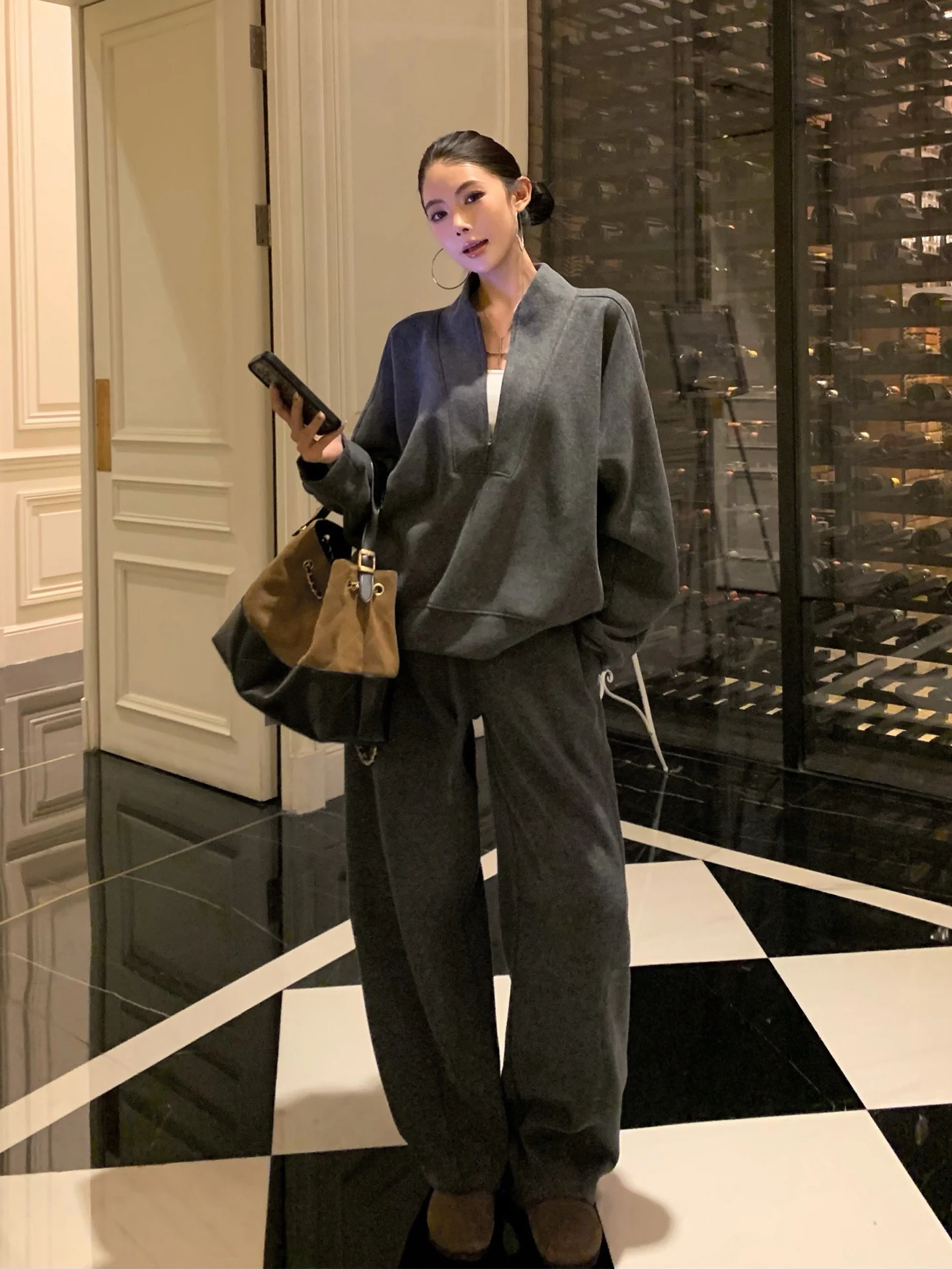thiened-fce-lined-casual-sportswear-set-for-women-autumn-winter-high-sensation-wide-leg-pants-hoodie-two-piece-set