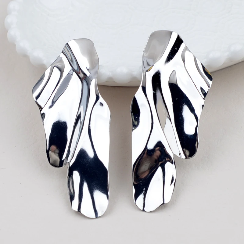 Trendy Big Long Statement Earrings for Women European Exaggerate Irregularity Geometric Metal Drop Earring Party Vintage Jewelry