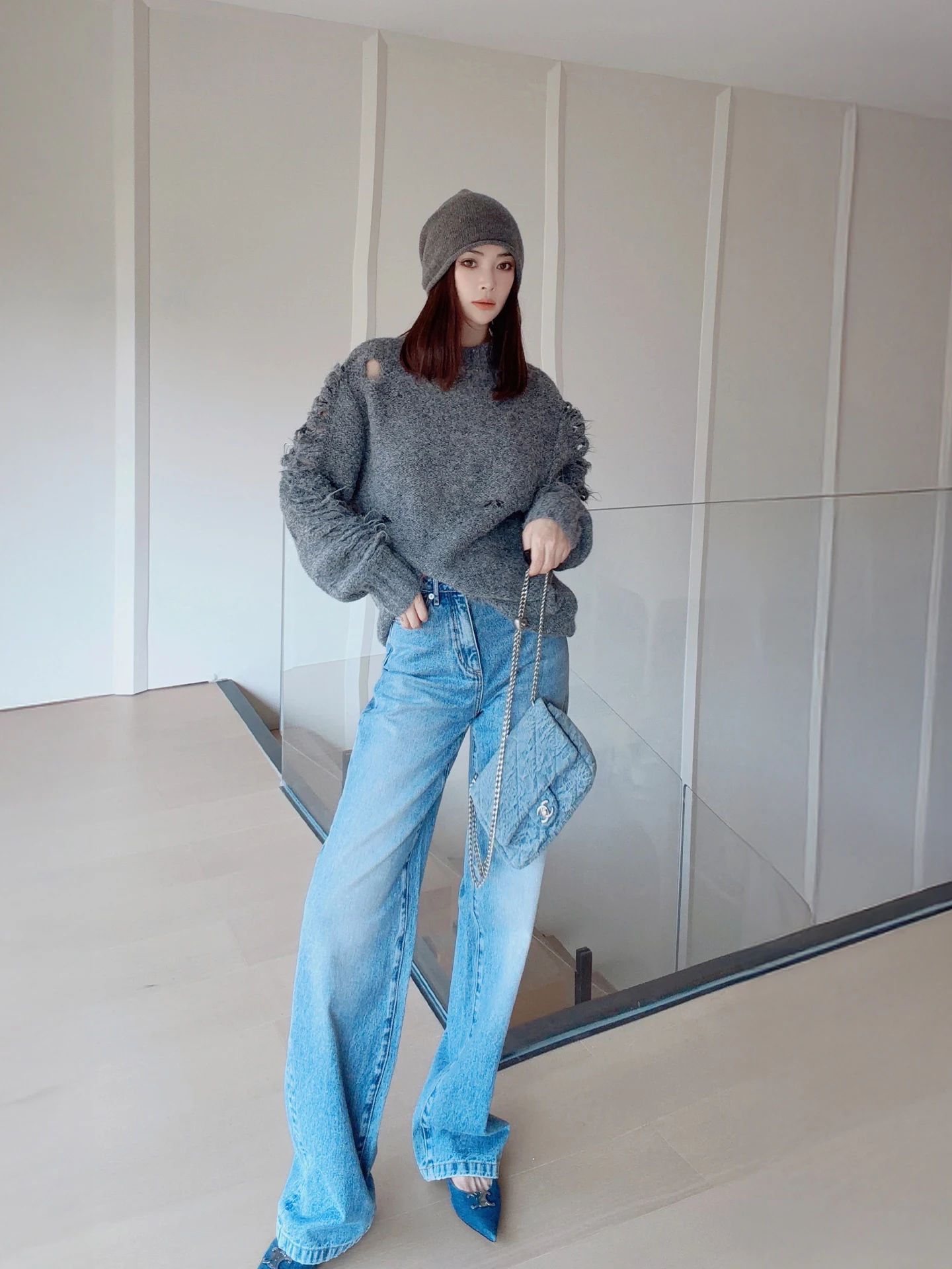 

Синие прямые джинсы с широкими штанинами, повседневные, оригинальный дизайн, стройнящие, женские, хлопковые, с пуговицами на талии