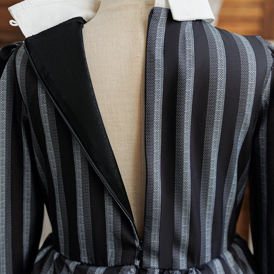 الأربعاء كرنفال الكرة ثوب اللباس Addams أزياء الهالوين للأطفال الأسرة تأثيري الملابس هدية الكريسماس فساتين الحفلات الفتيات