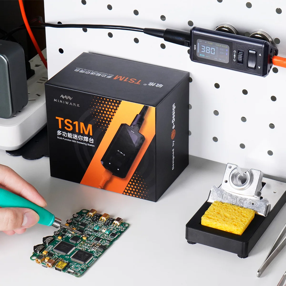 محطة لحام صغيرة من MINIWARE TS1M: PD 3.1 28V 140W متوافقة مع مقبض T245 ومكواة لحام رقمية محمولة C210 Repai