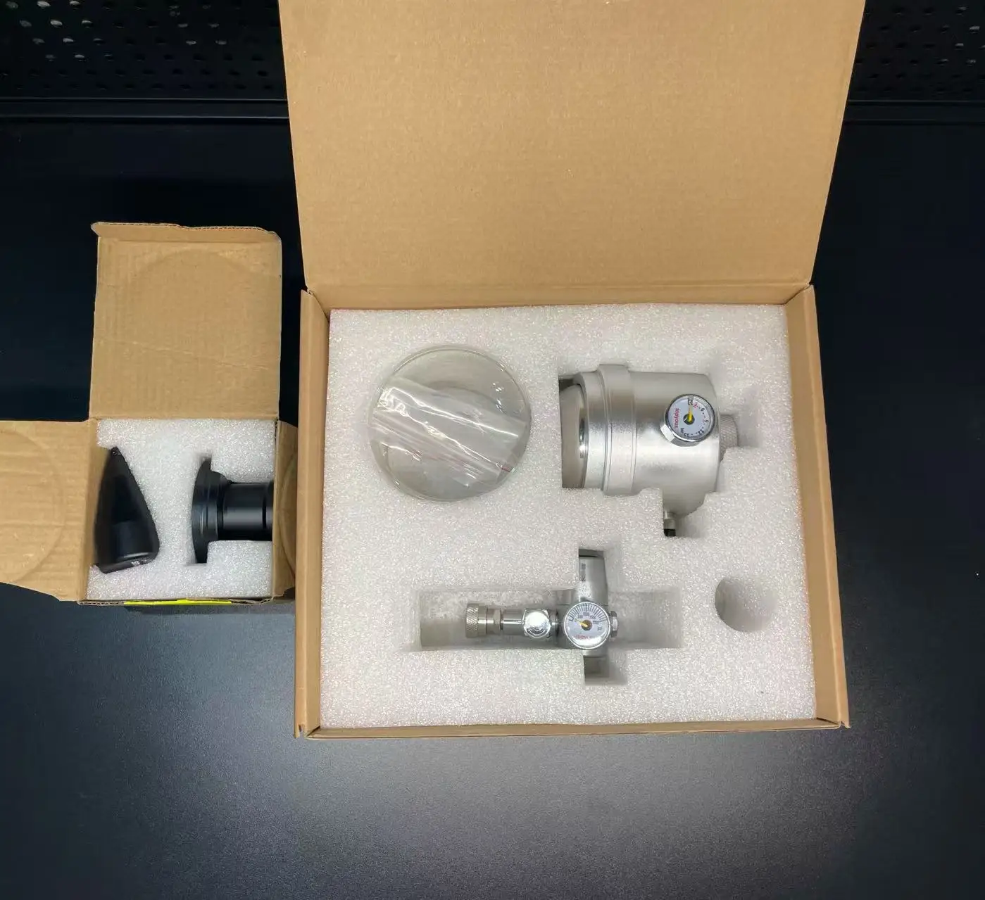 Wholesale Aluminum Pneumatic Coffee Machine Portable Extraction Manual Espresso Machine Modern Square Design