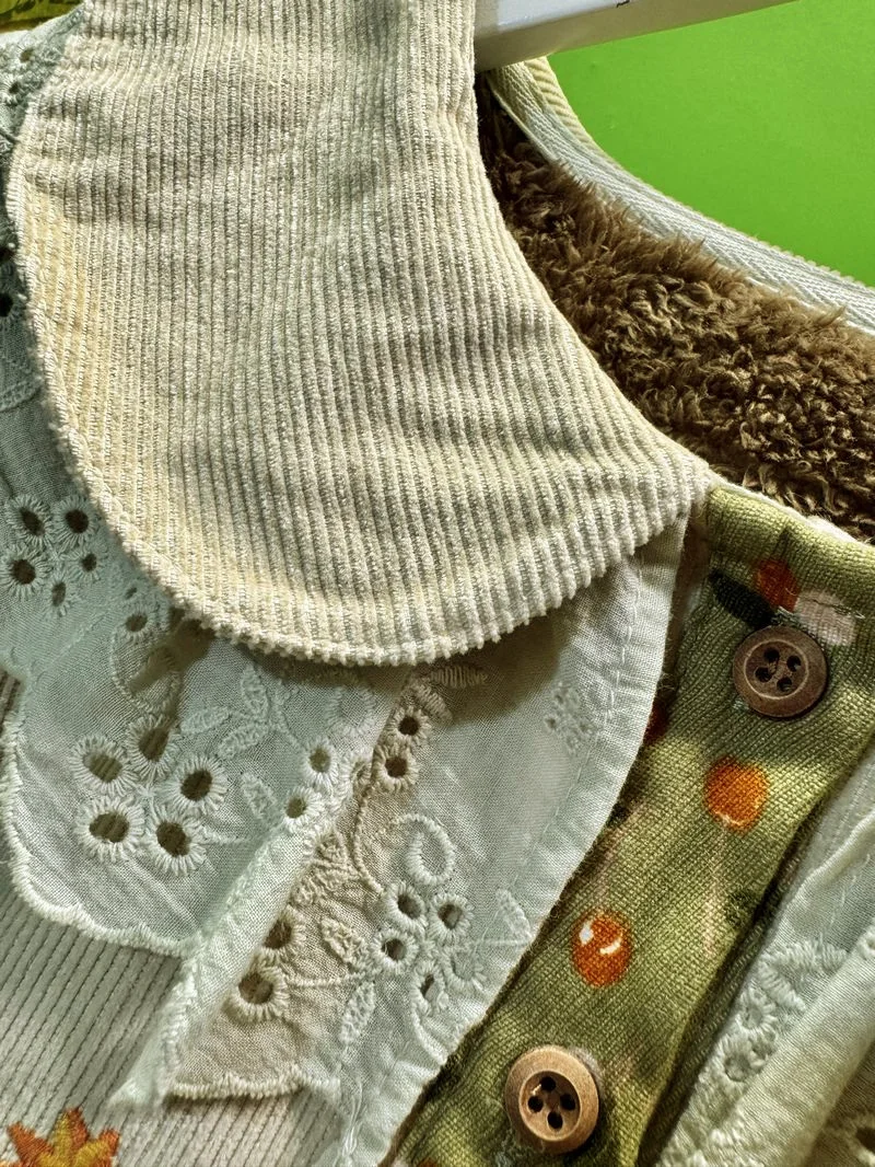 Camicetta di pizzo babydoll patchwork con ricamo in velluto a coste in pile femminile Camicetta invernale vintage Cottagecore Sweet Lolita Bohemian Hippie Top