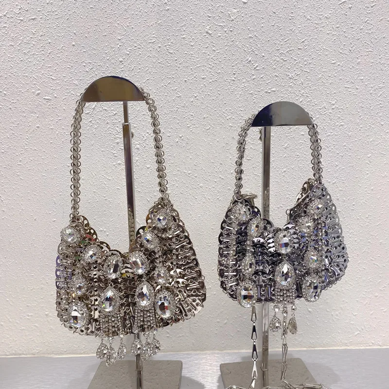 Borse di lusso con paillettes 2023 nuova borsa a tracolla in metallo argento per le donne Bling Bling Fashion Lady Bucket borse borse per ragazze