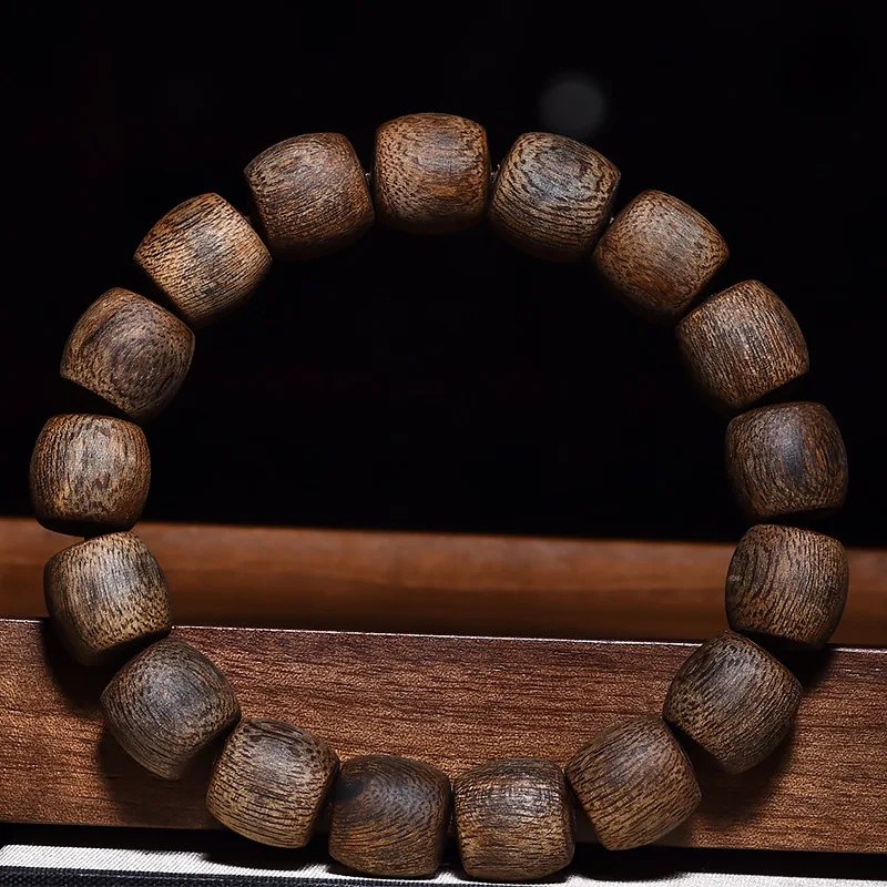 

Yingge Lvqi Nan Submerged Old Material Nha Zhuang Agarwood Bracelet with Shape Barrel Beads Wooden Buddha Beads Bracelet