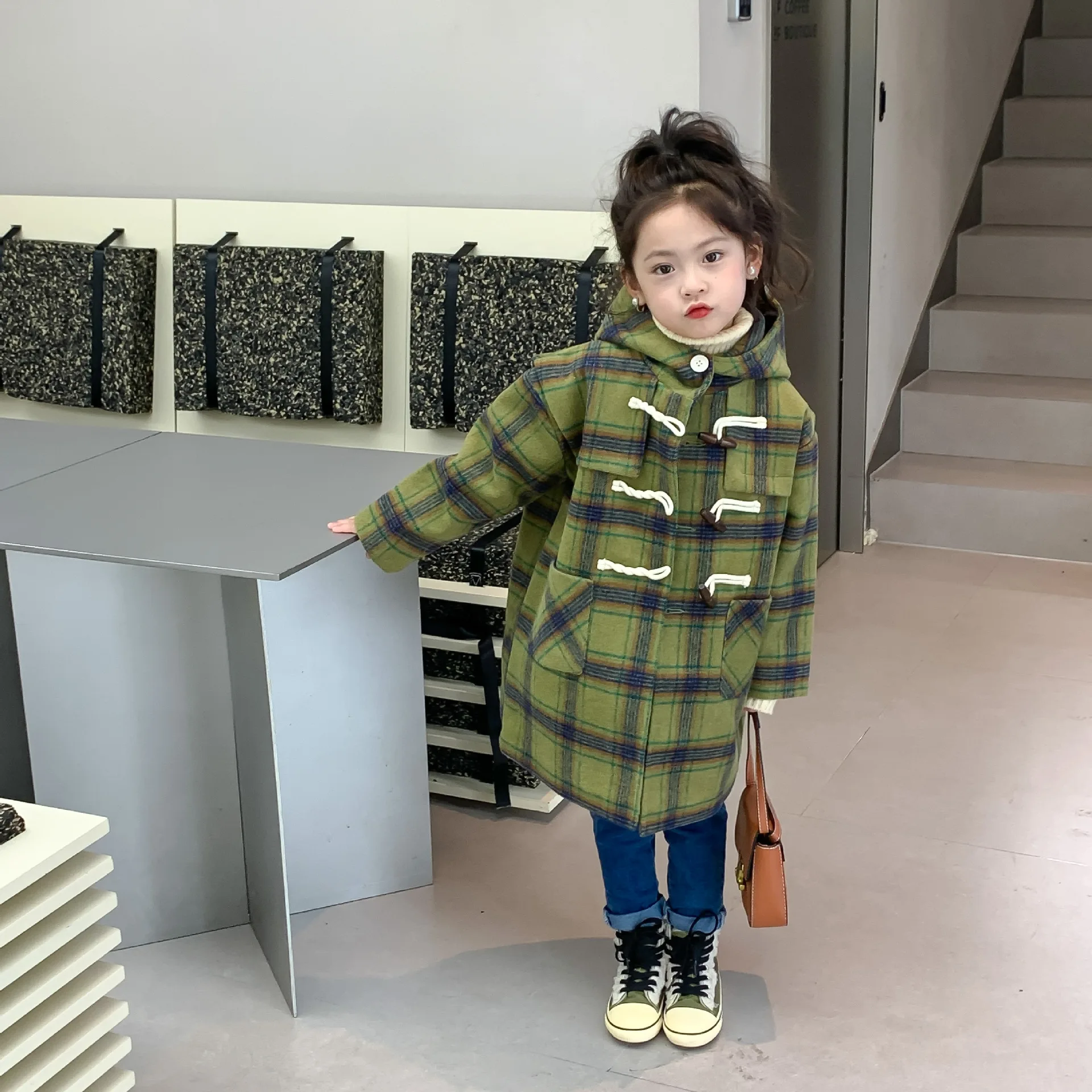 

2022 Winter New Children's Clothing Little Frog Children's Clothing Korean Edition Plaid Cotton Jacket Coat Clasp