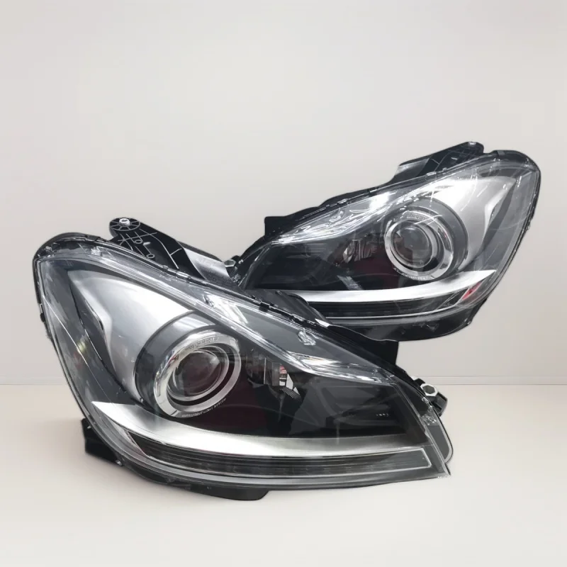 

Ксеноновая фара в сборе для Mercedes-Benz C-Class W204 2007-2014, левая/правая, A2048203539 8203639, с затемненной линзой, D1S, проектор, IP67