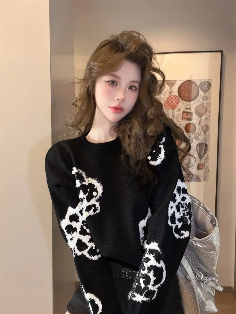 Fashionable Floral Beading Women's Knitted Pullovers Autumn Winter Elegant O-neck Slim Soft Vintage Sweaters