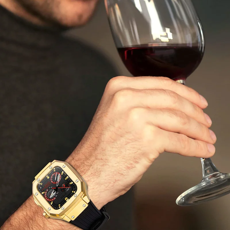 Luxury Modification Case Band for Apple Watch Series 8 7 6 5 4 44mm 45mm Men Rugged Case Silicone Sport Band for iWatch 6/5/4 SE