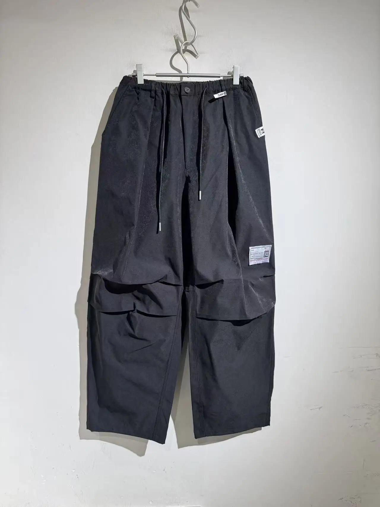 

New American style Men's Loose Casual Cargo Pants with Large Pockets and Drawstring Waist casual trousers