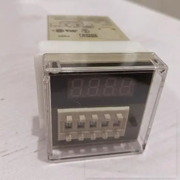 DH48J DH48J-A DH48J-11A 11PIN DH48J-8 DH48J-8A 8PIN Elektroniczne liczniki wstępnie ustawienia przekaźnik licznika wyświetlacza akrylowego