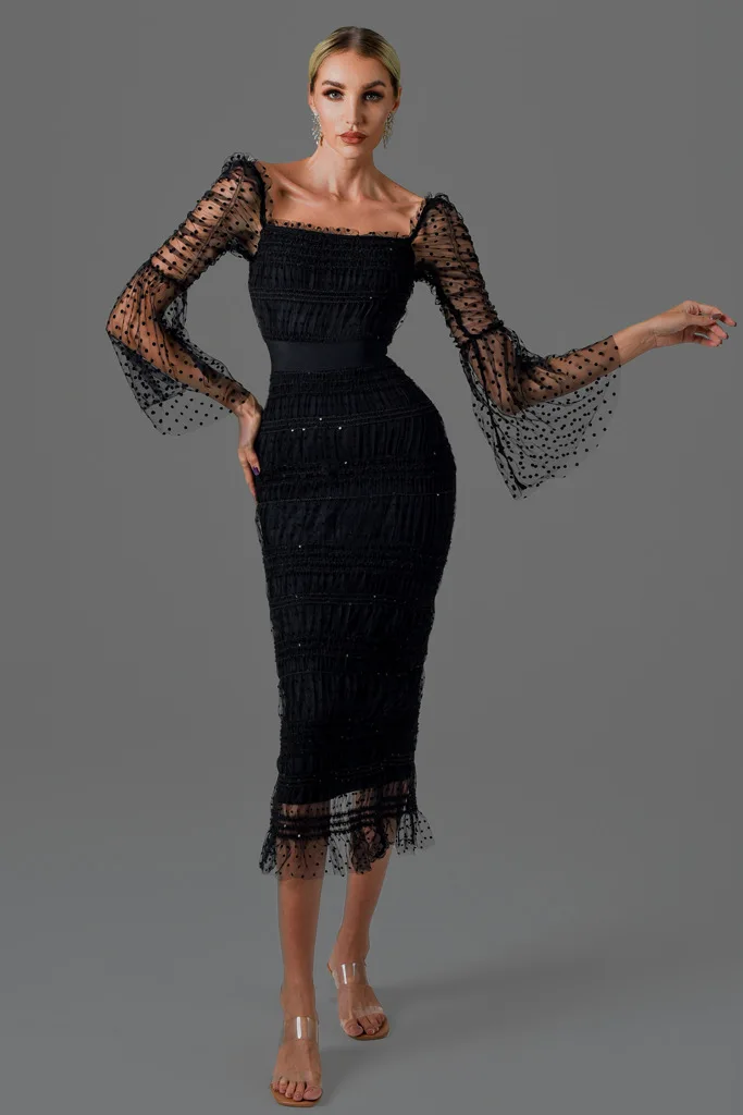 Robe de soirée élégante en maille transparente noire, manches évasées, col carré, cintrée à la taille, nouvelle collection 2025