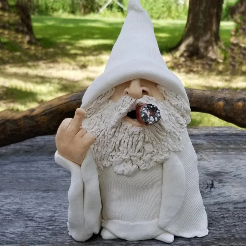 

Garden Gnome Ornaments Resin Statue Figurine White Robe Smoking Middle Finger Desk Bookshelf Art Outdoor Indoor Home Decor