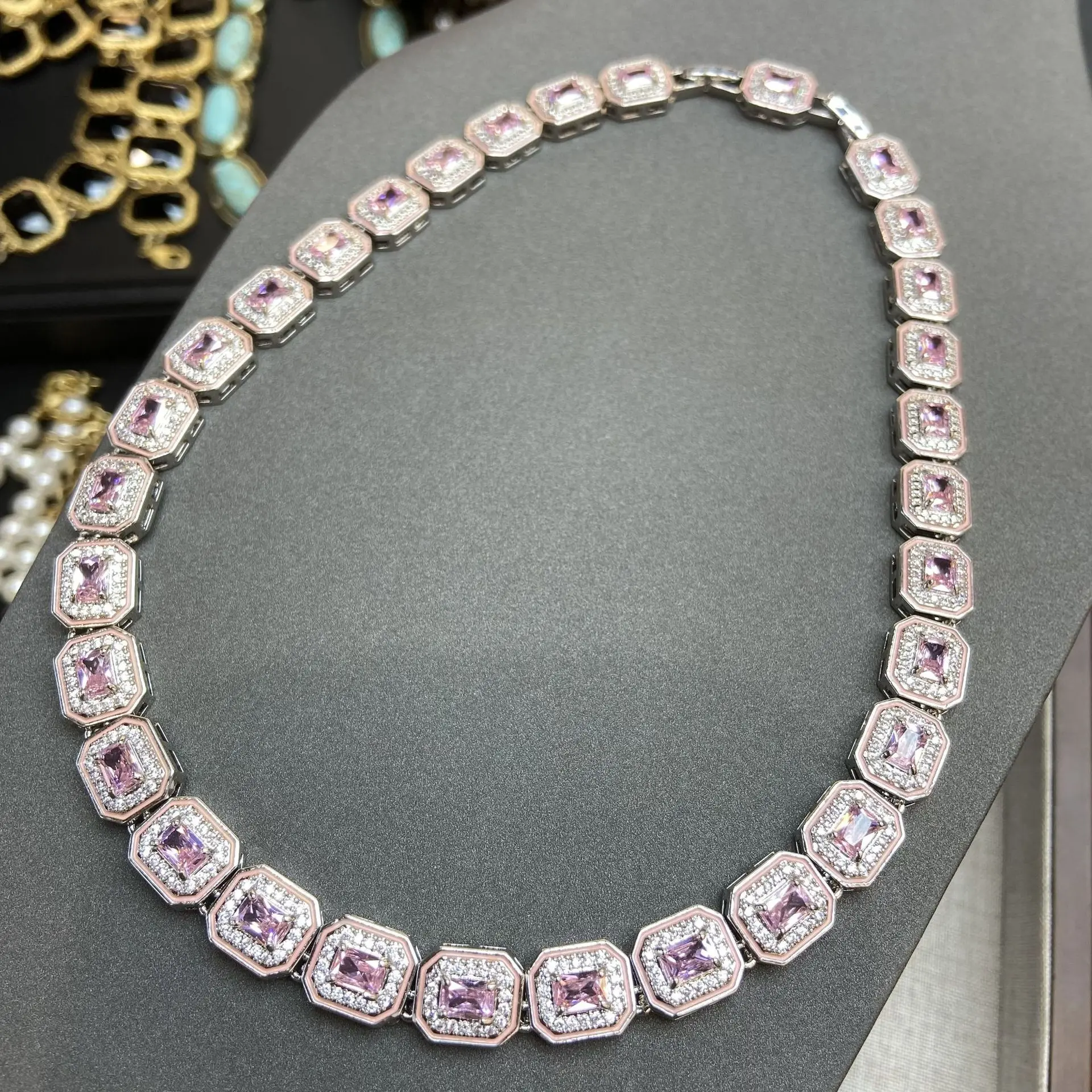 

New Fashion Trends Hip Hop Pink Square Zircon Necklace Unisex Jewelry Dress Banquet Accessories High-Quality Original Design