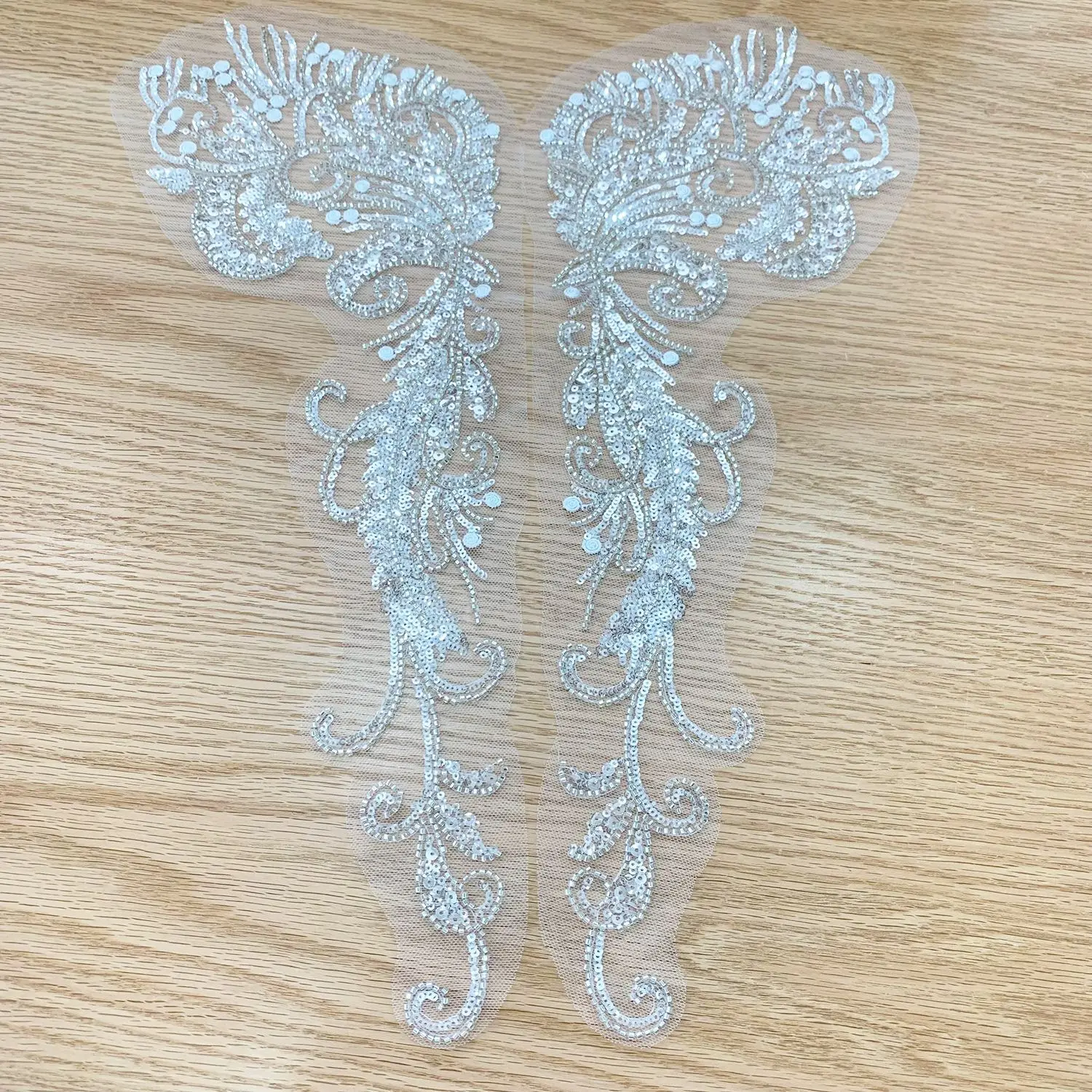 1PCS Luxury bead tube sequins embroidery cloth appliqué new collar appliqué senior lace embroidery wedding dress clothing access