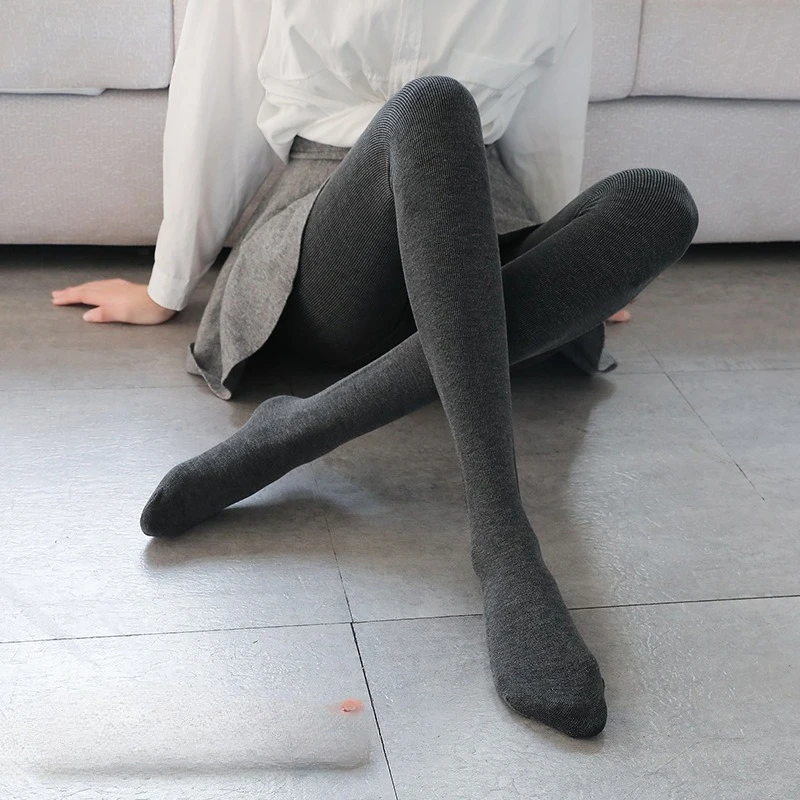 

Women's Winter Velvet Bottom Pantyhose Thickened Threaded Warm Long Johns Black And Gray inside And outside Wear