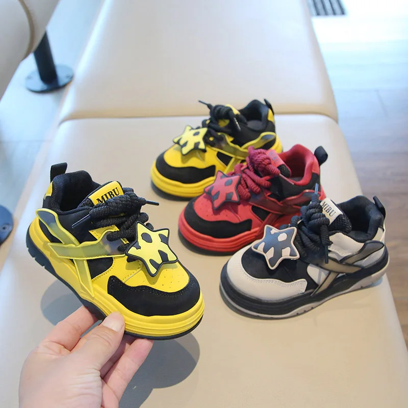 

Children Autumn Leather Panel Shoes Boys Comfortable Sneakers Girls Thickened Soft Soled Star Color Blocking Casual Bread Shoes