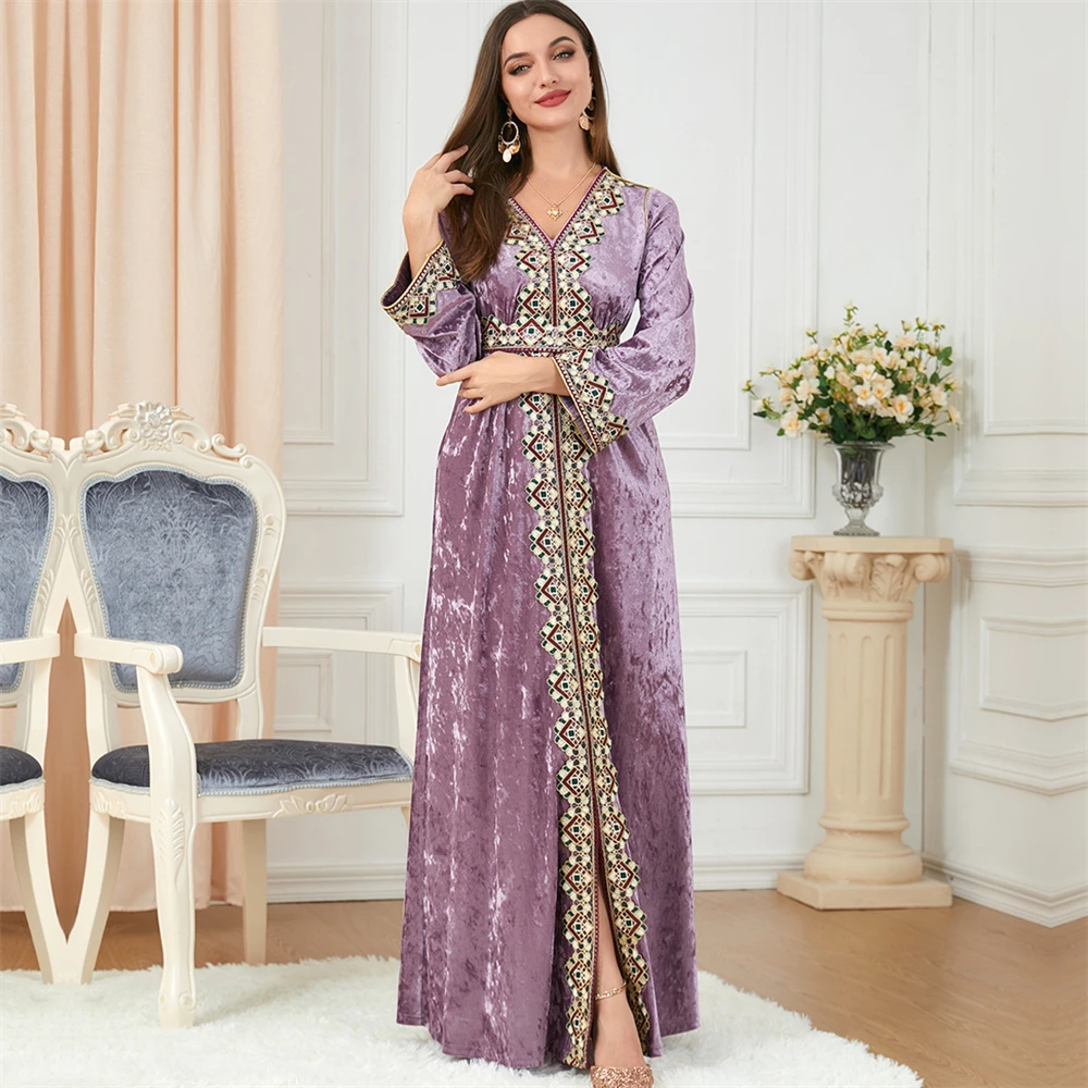 V-neck Abayas with Belt Luxury Autumn Long Dress Velvet Material Party Islamic Clothing Kaftan Embroidery