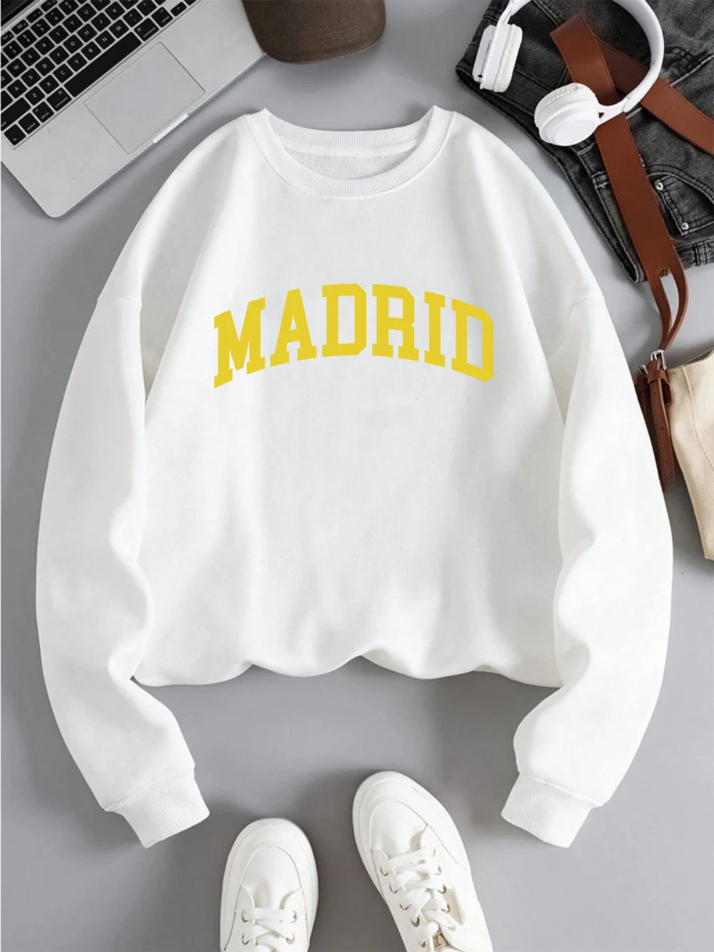 

Madrid Letter Pattern Women Sweatshirt Autumn Hip Hop Pullover Crewneck Multicolor Streetwear Soft Fleece Woman Sportswears