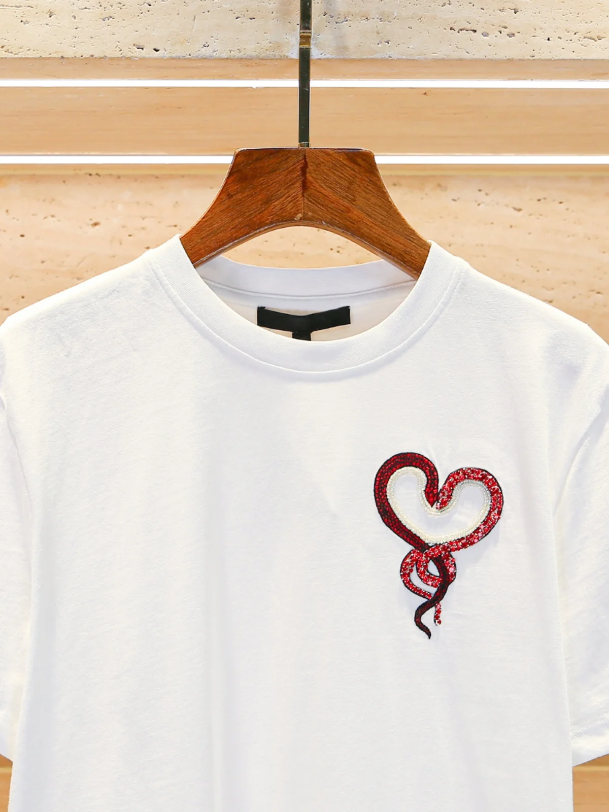 

Maje Migi Pure Cotton T-irt Women's Spring Summer New Casual Versatile Diamond Embedded Top Commute Sle round Ne ort ...