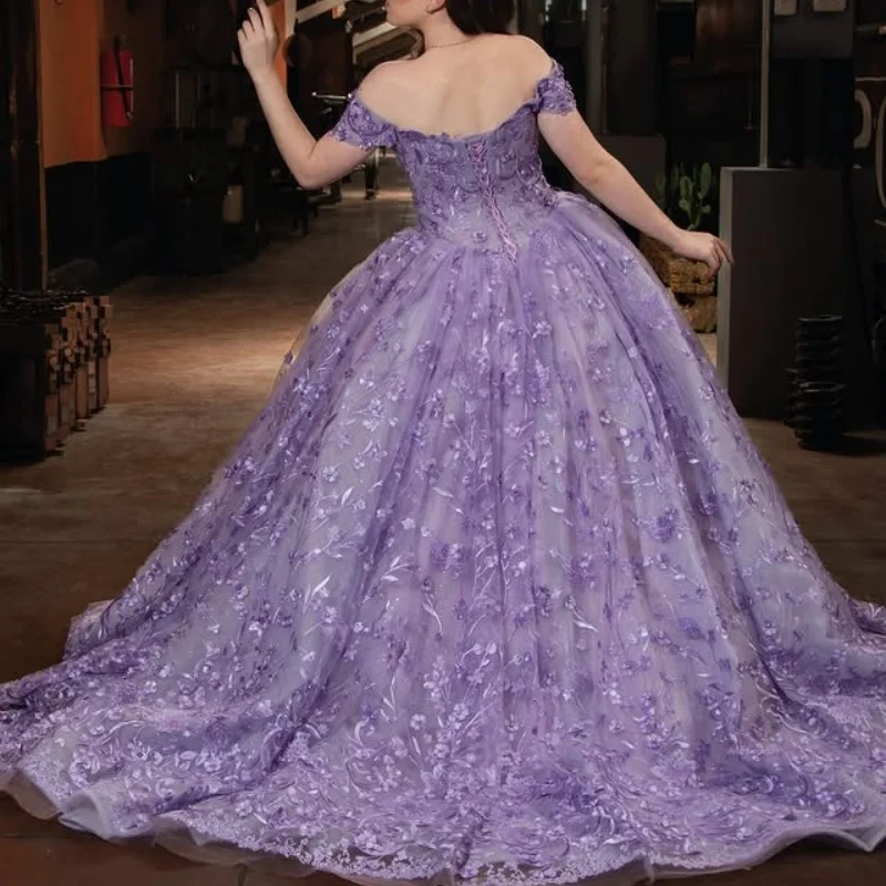 ที่กําหนดเองสีม่วง Quinceanera ปิดชุดไหล่ Tull เลื่อม applique 3D ดอกไม้ลูกไม้ Vestido De 15 Quinceanera