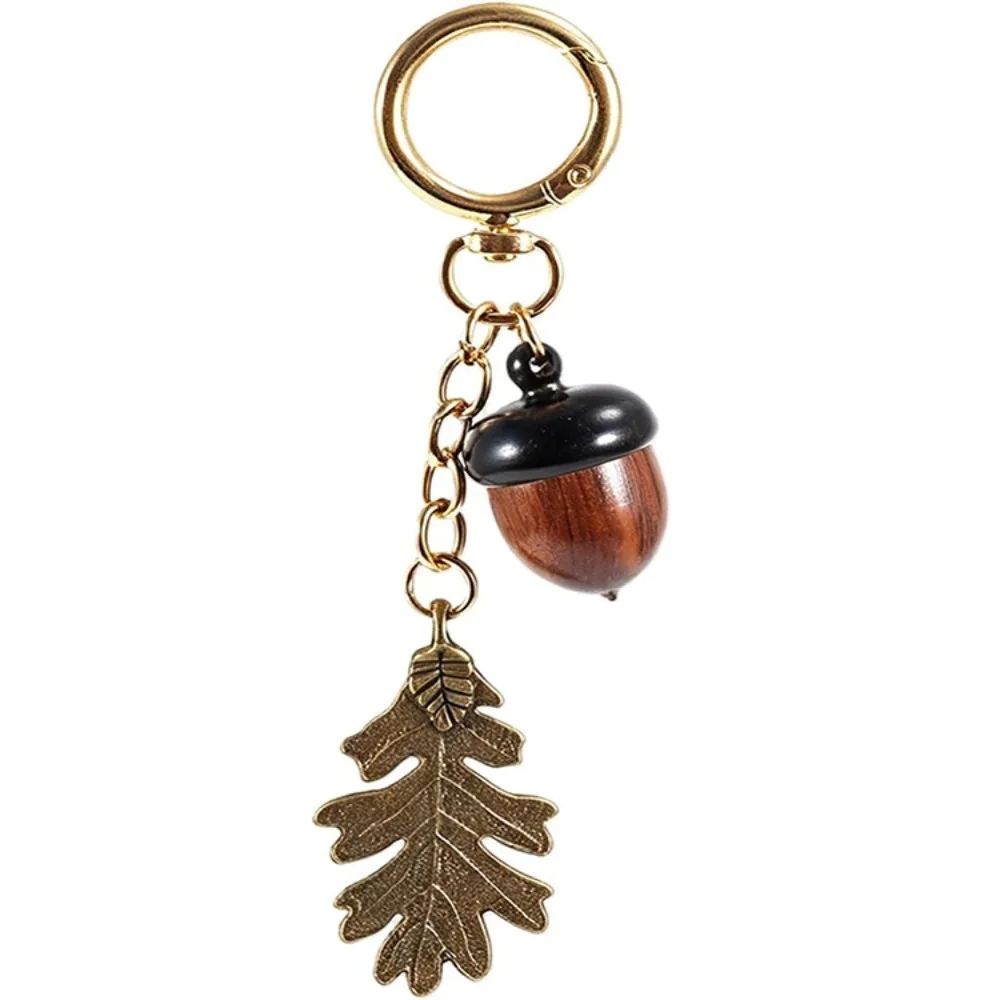 Antique Acorn Keychain Small Item Storage Twist Open Metal Keychain Lightweight Removable Simulation Acorn Bag Pendant