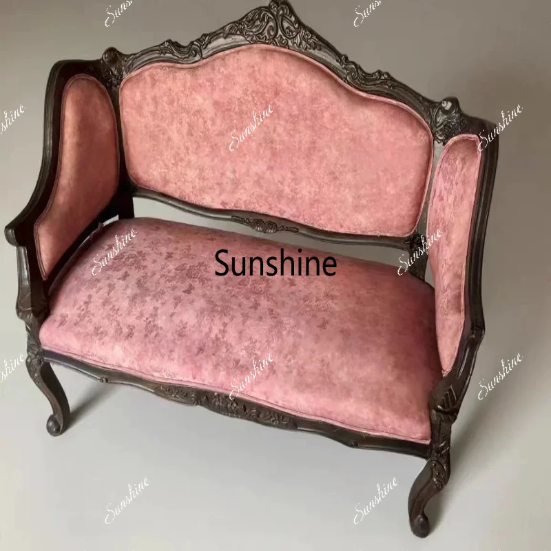 European retro solid wood sofa, living room, hand-carved, fully equipped studio, props