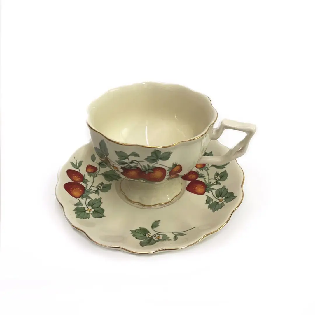 French Vintage Phnom Penh Cream Strawberry Fresh Afternoon Tea Ceramic Coffee Cup Plate Large Mouth Milk Tea Cup Tea Pot