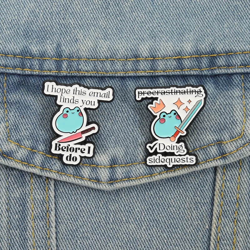 Niedliche Frosch-Emaille-Anstecknadeln „I Hope This E-Mail Finds You Before I Do“-Broschen, Anstecknadeln, Cartoon-Tierschmuck, Geschenk für Freunde