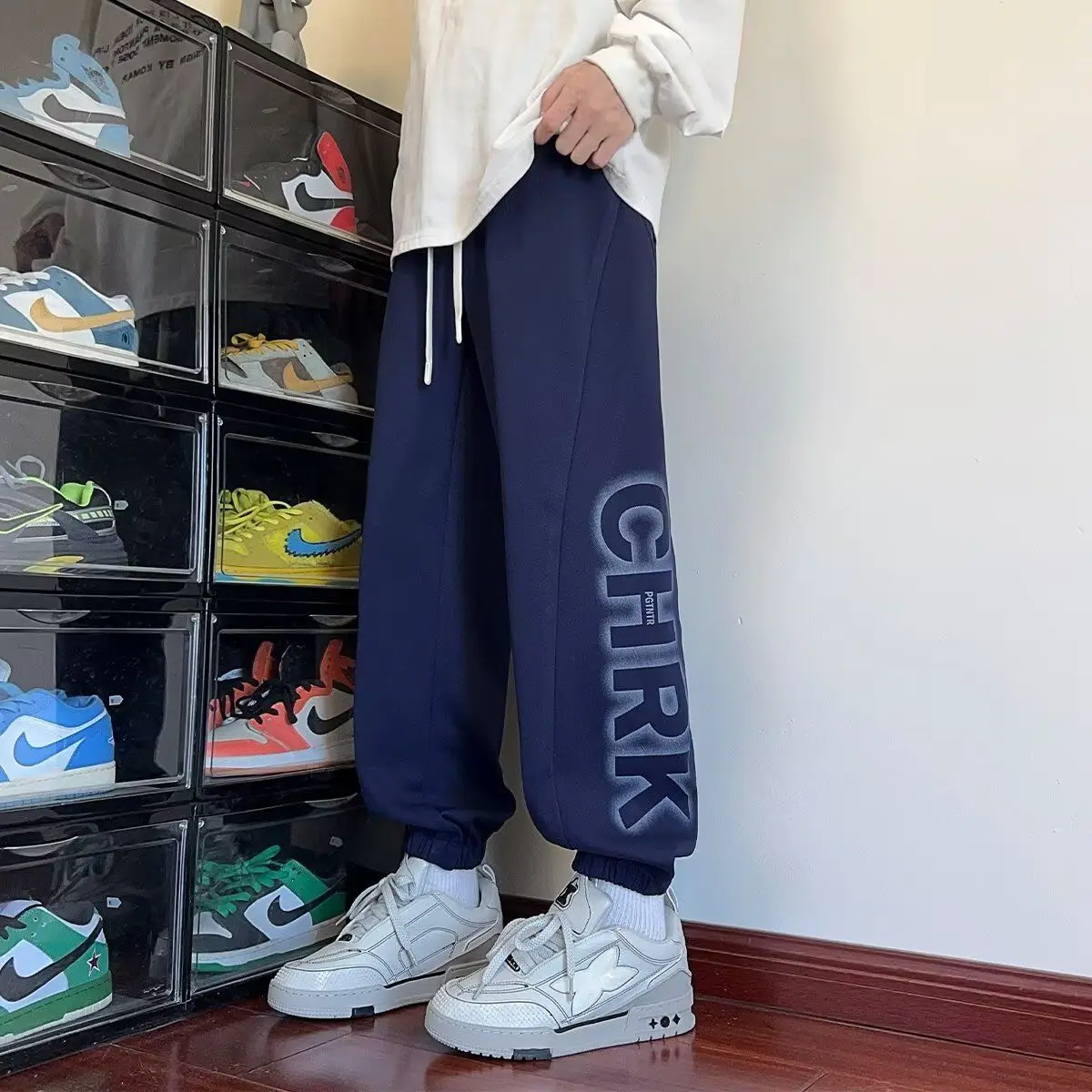 Navye Pants