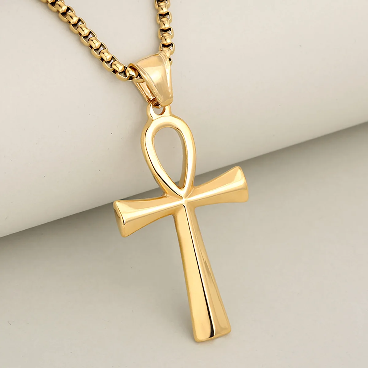 

Simple All-Match Style Stainless Steel Polished Egyptian Ankh Cross Pendant Necklace for Women and Men, Daily Accessories