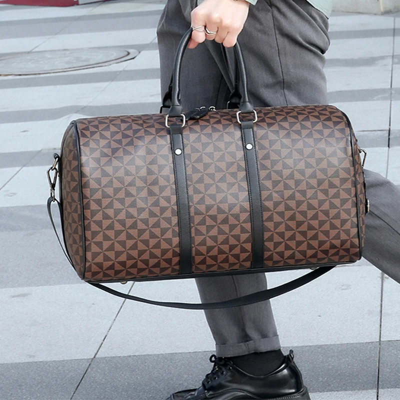 

2025 модная водонепроницаемая сумка для фитнеса из искусственной кожи для мужчин, кожаная сумка на плечо, деловая большая дорожная дорожная сумка для багажа для мужчин 캐리어