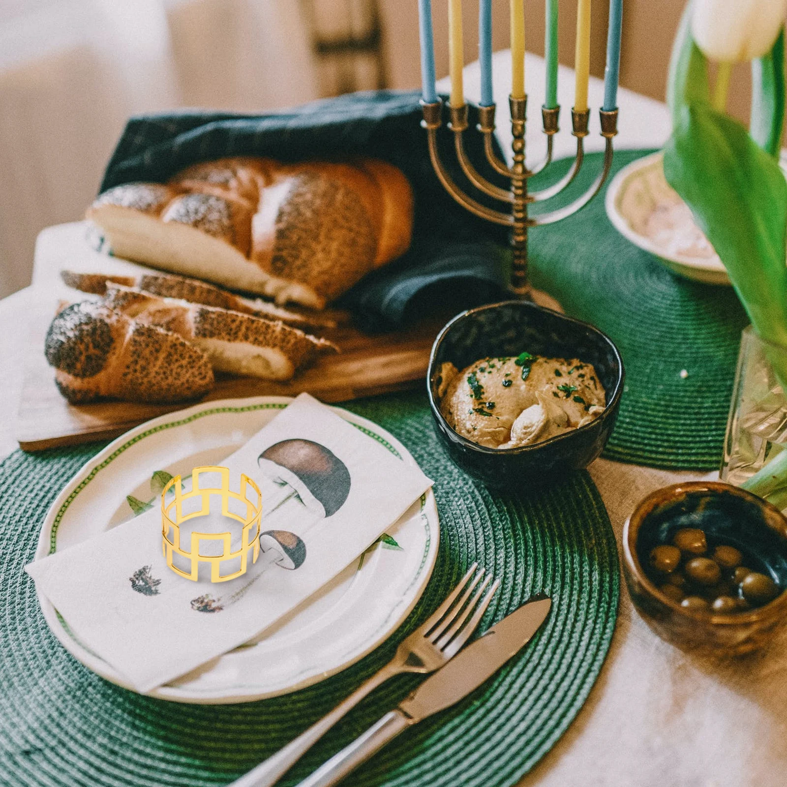 

12Pcs Creative Hollow Metal Napkin Rings Elegant Home Dinner Party Decor Unique Shiny Long Lasting Napkin Ring