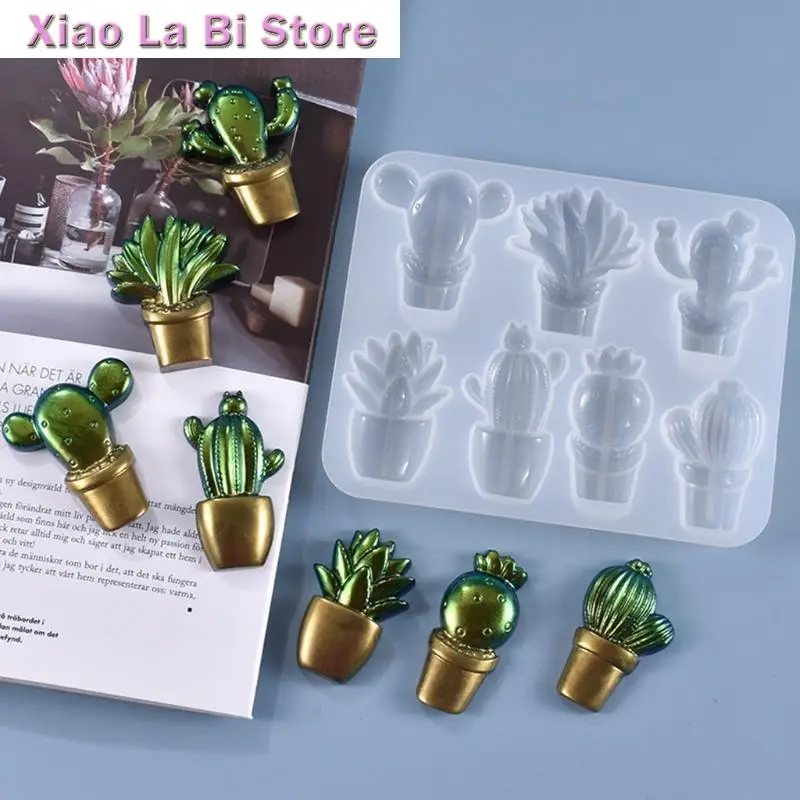 

XXFD Handmade 3D Cactus DIY Mold Keyring Keychain Charms Epoxy Resin Mold DIY Crafts Jewelry for Key Chain Pendant Silicone M