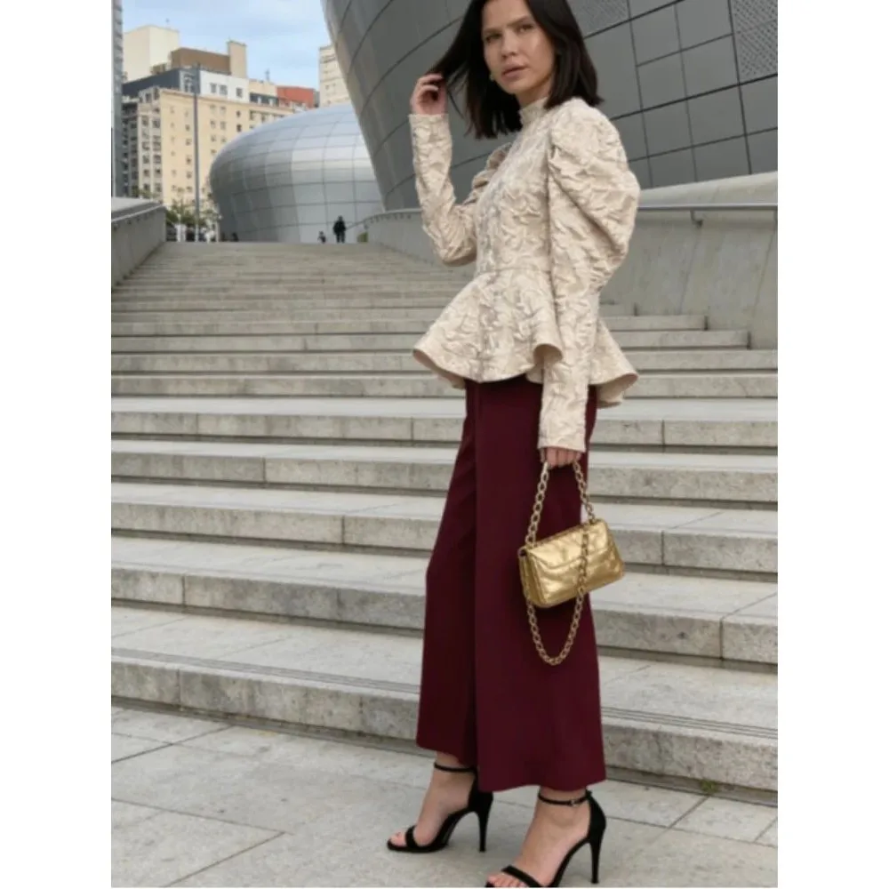 

Шикарный женский топ с вышивкой, модный, с длинными рукавами-фонариками, приталенный, из зимней коллекции, из недеформируемой полиэстеровой ткани