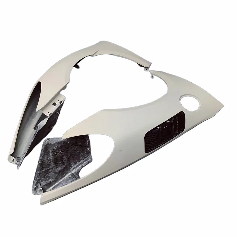 

For Porsche 718 A style semi carbon fiber front fender body kit Front bumper Rear bumper Side skirts Engine cover