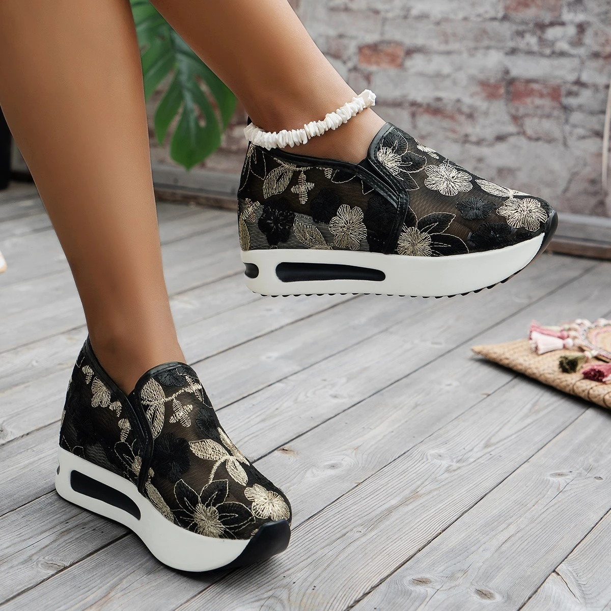 Zapatos deportivos de malla con bordado de flores para mujer, calzado informal y cómodo de tacón alto