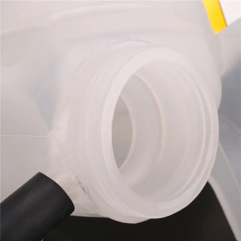 

1 PCS 5L8Z8A080AA YL8Z8100AA FO3014108 Coolant Reservoir White Car Accessories For Ford Escape Mariner 2007-2012 2.3L-A67F