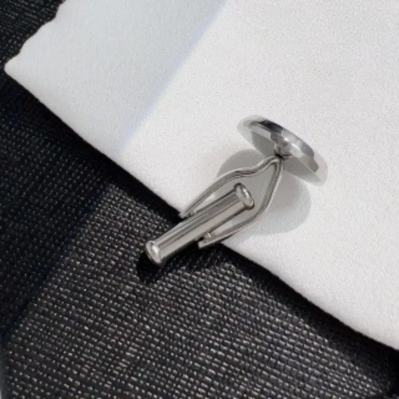 أزرار أكمام MB فاخرة من الفولاذ المقاوم للصدأ للرجال أزرار أكمام رسمية لإكسسوارات حفلات الزفاف التجارية #3