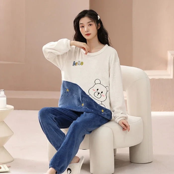 Autumn Winter Flannel Warm Women's Pajamas sets O-Neck Long Sleeve Women Two Piece Set Cute cartoon Print Pyjamas Women pijama