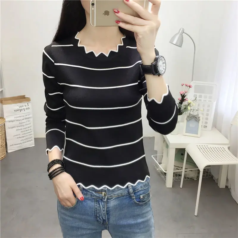 Women Clothing Striped All-match Vintage Pullovers Top Autumn Winter New Long Sleeve Slim Fashion Sweaters Korean High Street