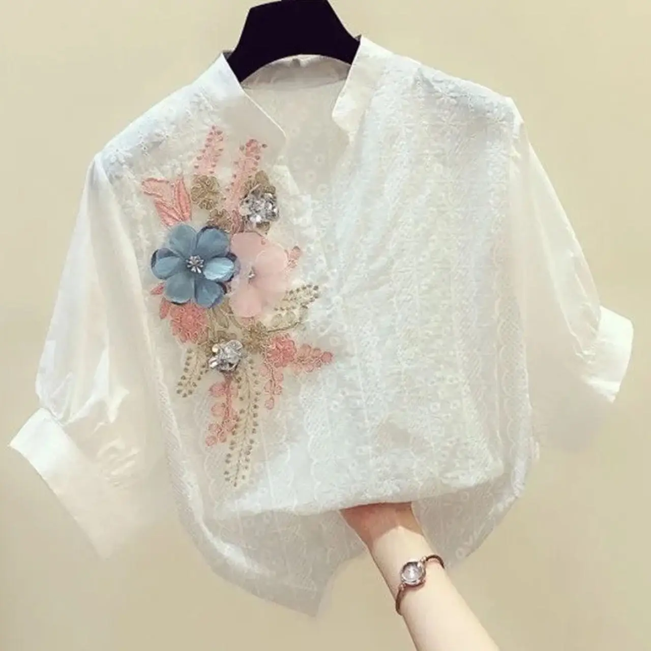 Cotton Short Sleeve White Shirt Blouse Women\'s 2023 Summer Art Embroidery Flower V-Neck Loose Top