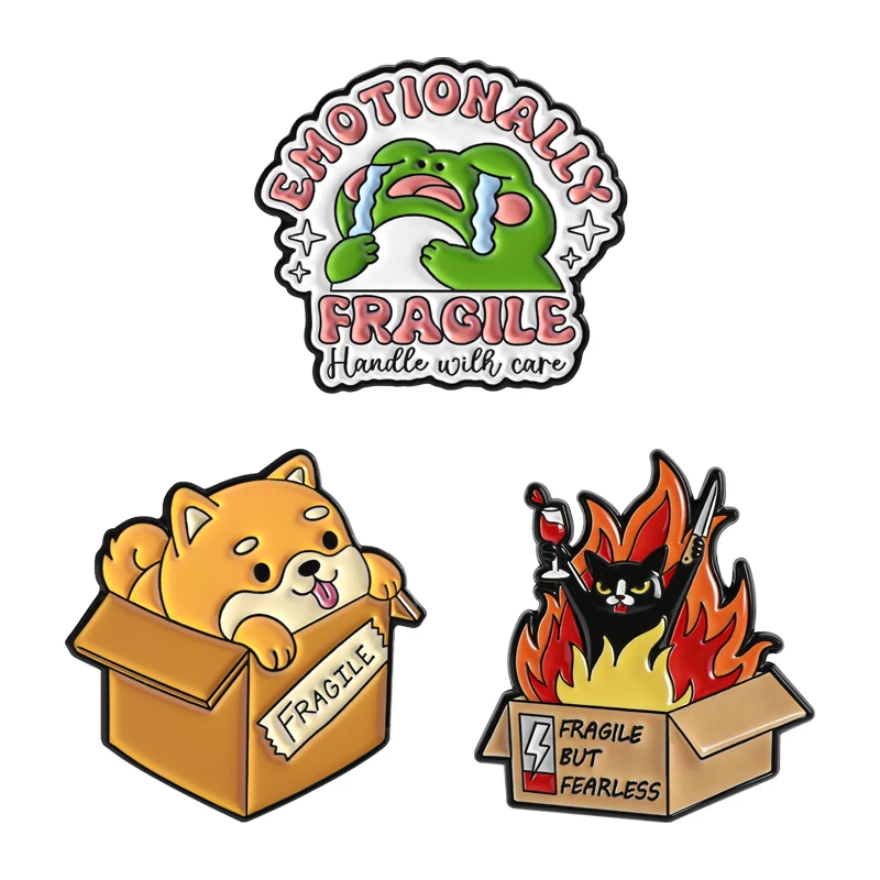 Хрупкая-но-нестрашная-брошь-в-виде-кошки-и-собаки-эмалированные-булавки-кричатая-лягушка-эмоционально-хрупкая-ручка-с-уходом-броши-значок-на-лацкане-ювелирные-изделия