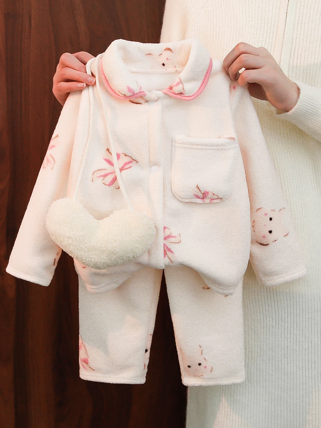 

Зимний теплый удобный комплект пижамы для девочек, домашняя одежда с принтом узлов, длинные брюки из двух предметов, повседневные спортивные...