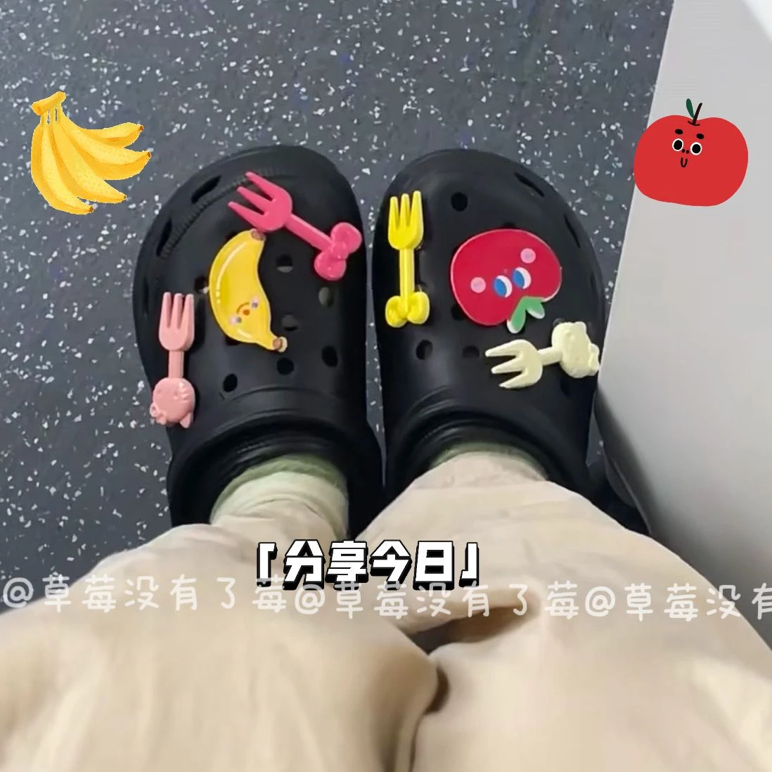 

Charms for Crocs Apple and Banana Series Ins Popular Adornment for Clogs Sandals Lovely Accessories Cute Kids Boys Girls Gifts