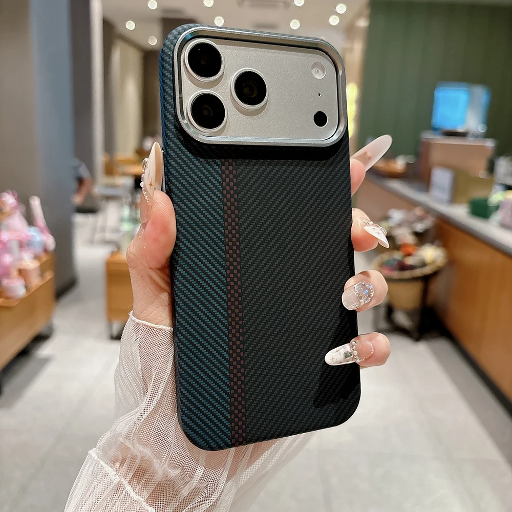 Kohlefaser-Textur Magnetische Hülle für iPhone 17 16 15 14 13 Pro Max Air Ultradünne Legierungs-Linse Kabelloses Laden für Magsafe Cover – Detail 6