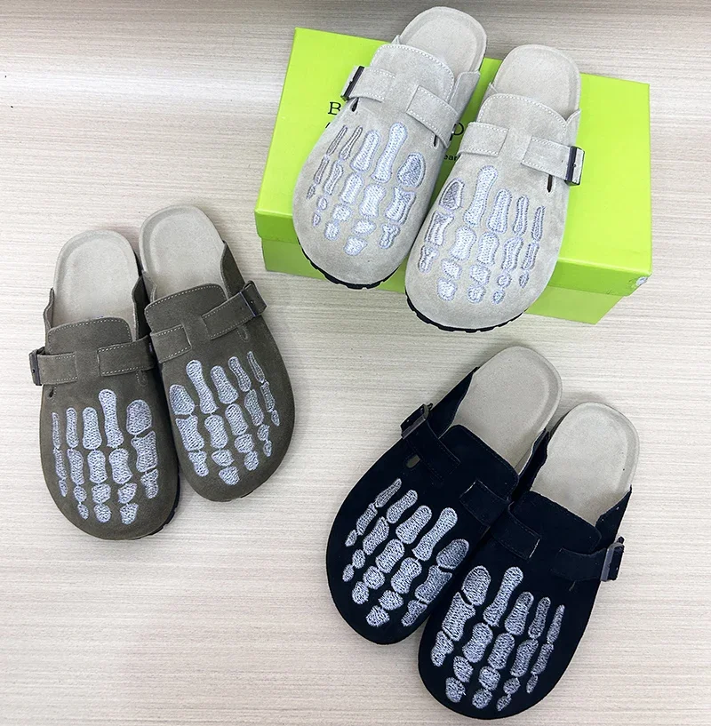 

2025 bone embroidered flat shoes, fashionable women's slippers, new niche design, casual and comfortable, wearing with toe caps